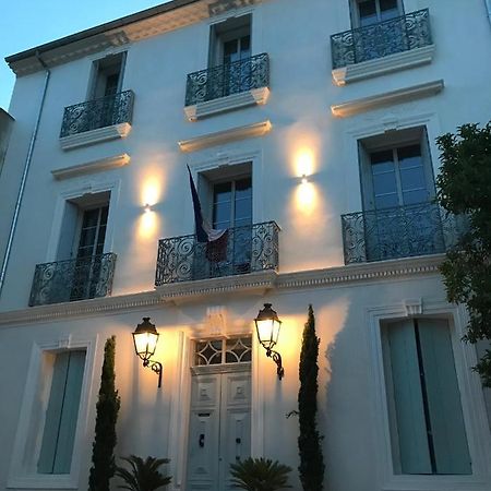 Lazare Maison De Maitre , Appartements De Standing Avec Parking Privatif A Seulement 7 Minutes A Pied Du Centre Historique De Beziers Luaran gambar