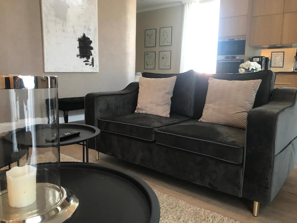 Lazare Maison De Maitre , Appartements De Standing Avec Parking Privatif A Seulement 7 Minutes A Pied Du Centre Historique De Beziers Luaran gambar