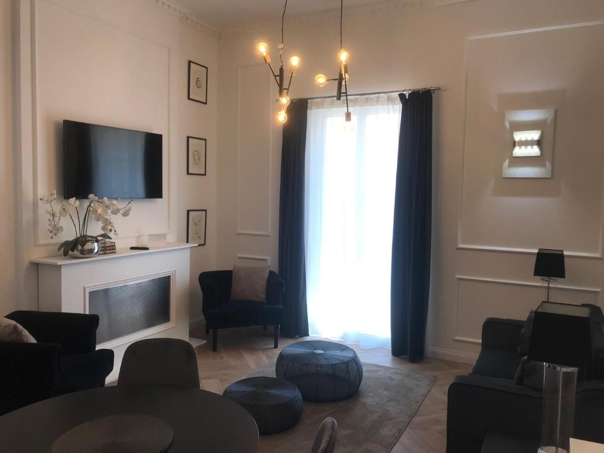 Lazare Maison De Maitre , Appartements De Standing Avec Parking Privatif A Seulement 7 Minutes A Pied Du Centre Historique De Beziers Luaran gambar