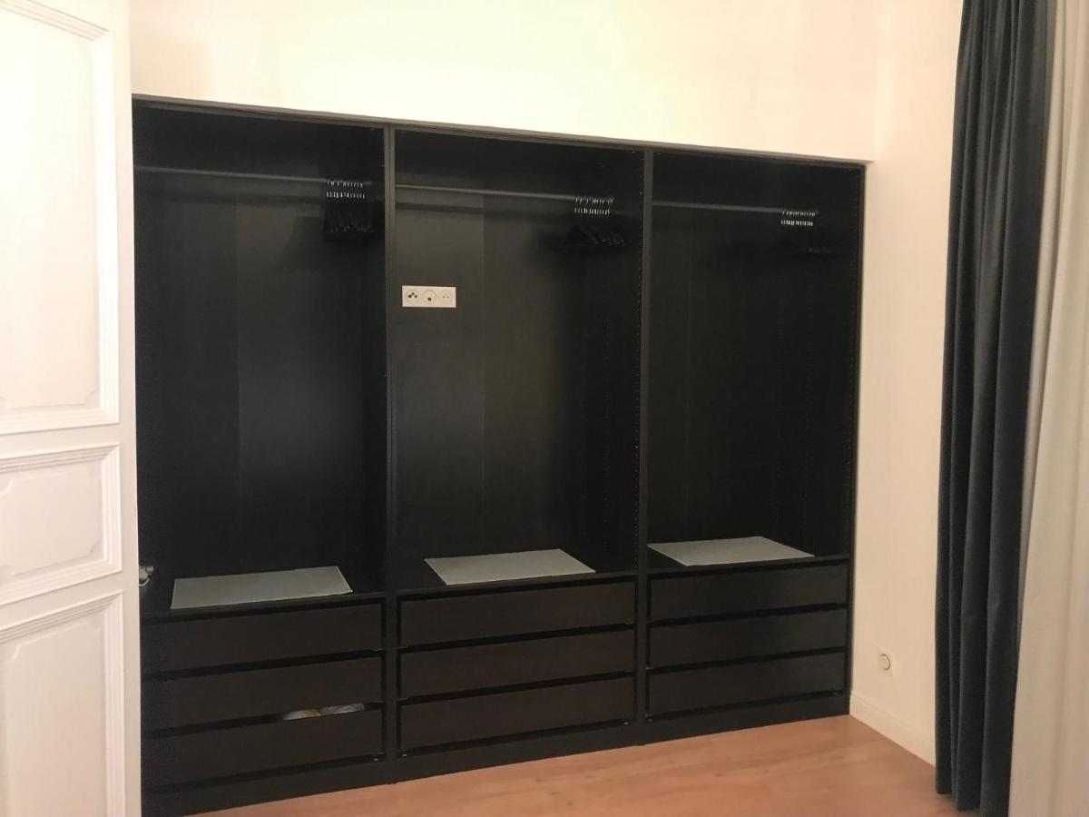 Lazare Maison De Maitre , Appartements De Standing Avec Parking Privatif A Seulement 7 Minutes A Pied Du Centre Historique De Beziers Luaran gambar