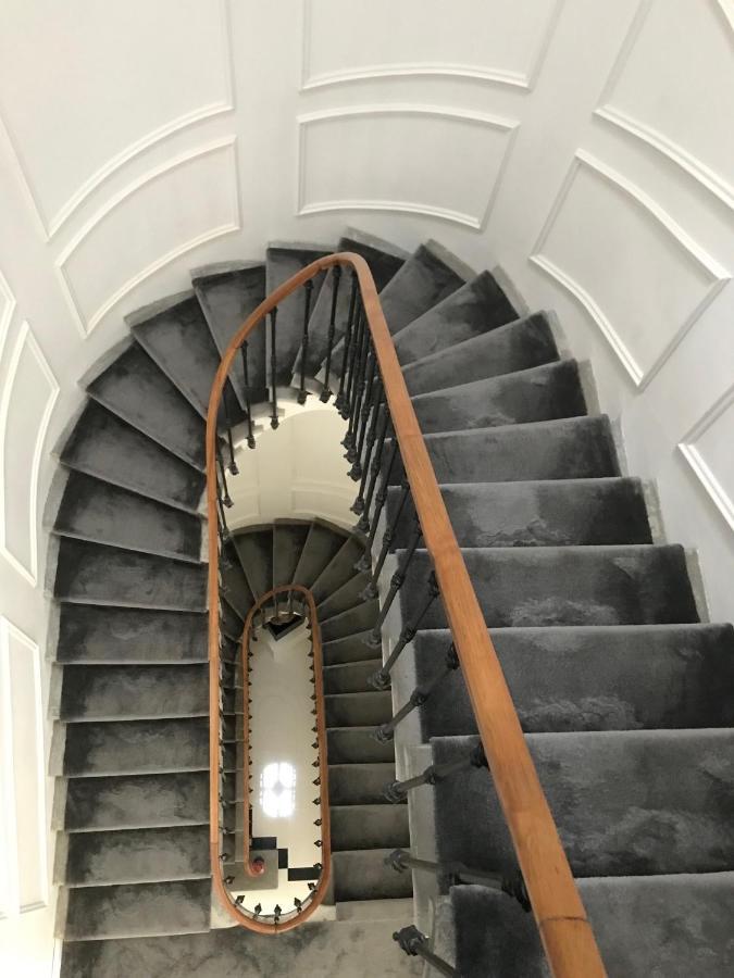 Lazare Maison De Maitre , Appartements De Standing Avec Parking Privatif A Seulement 7 Minutes A Pied Du Centre Historique De Beziers Luaran gambar